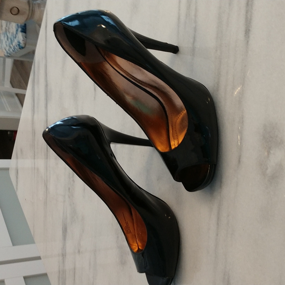 Open toe black patent stiletto